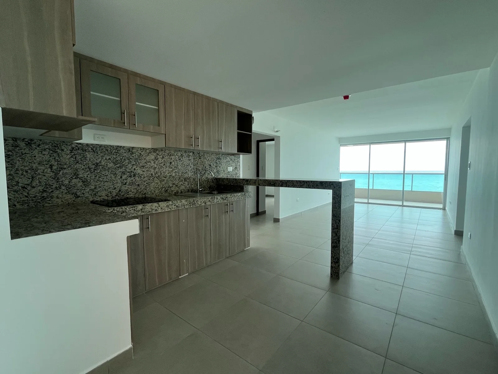 Venta departamento frente al mar Salinas Torre Oceánica La Milina VanRo