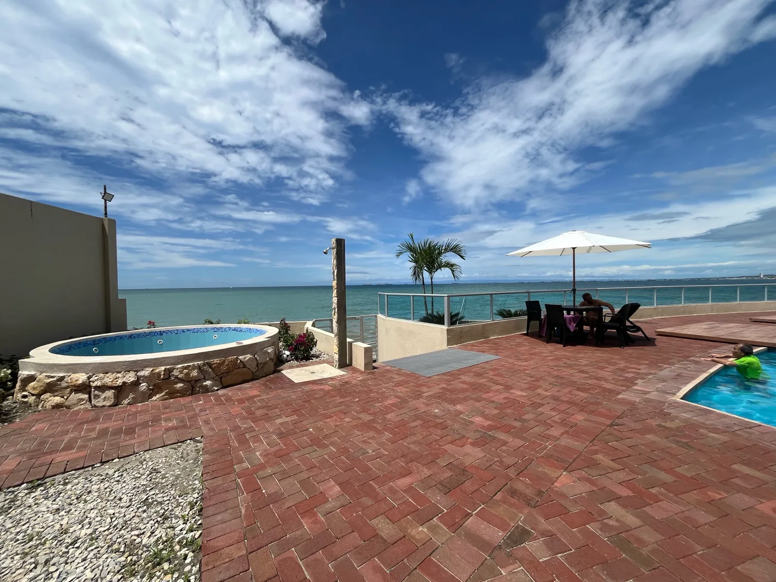 Venta departamento frente al mar Salinas Torre Oceánica La Milina VanRo