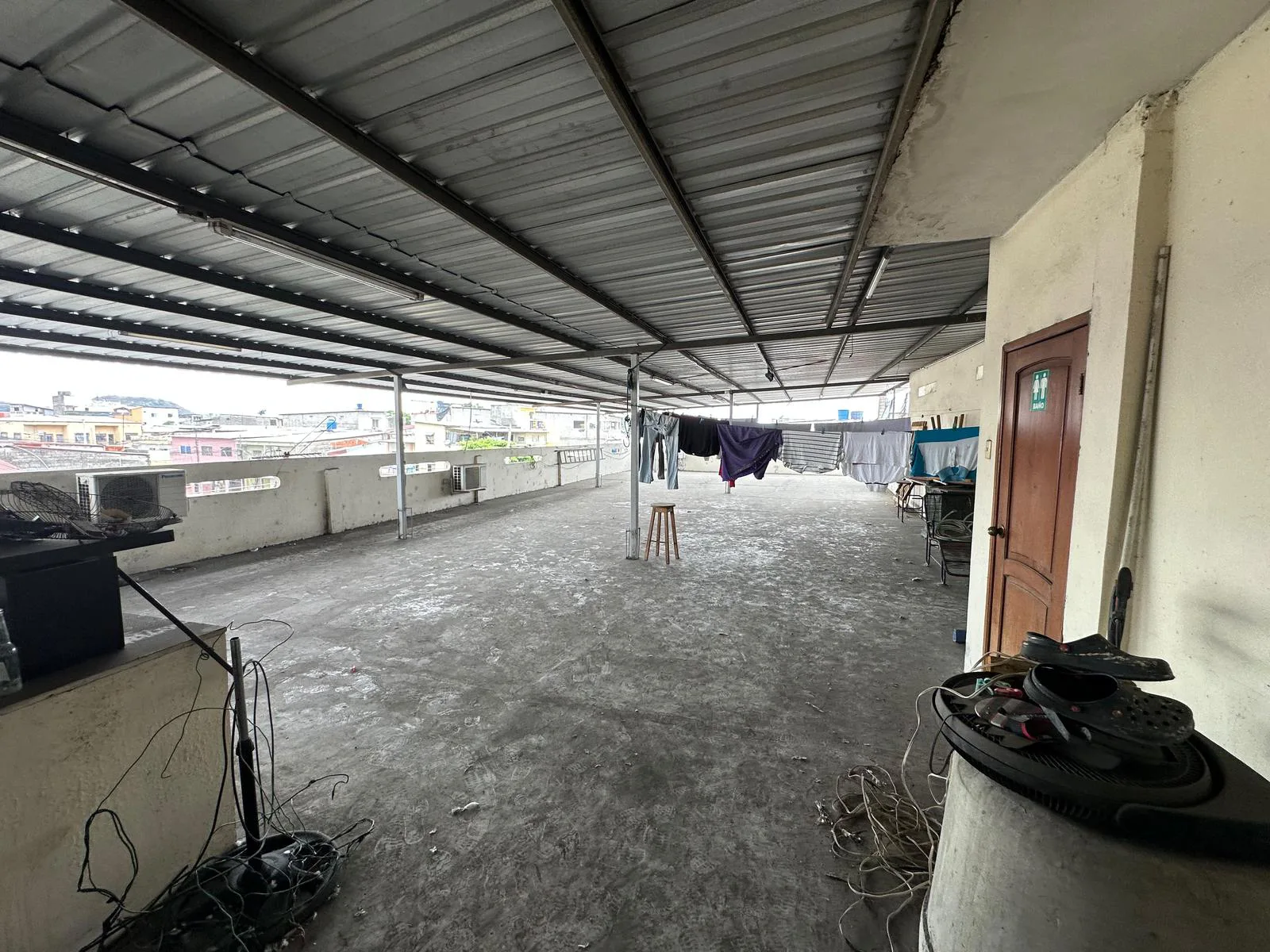 Se vende casa rentera, en sur oeste de Guayaquil CinB
