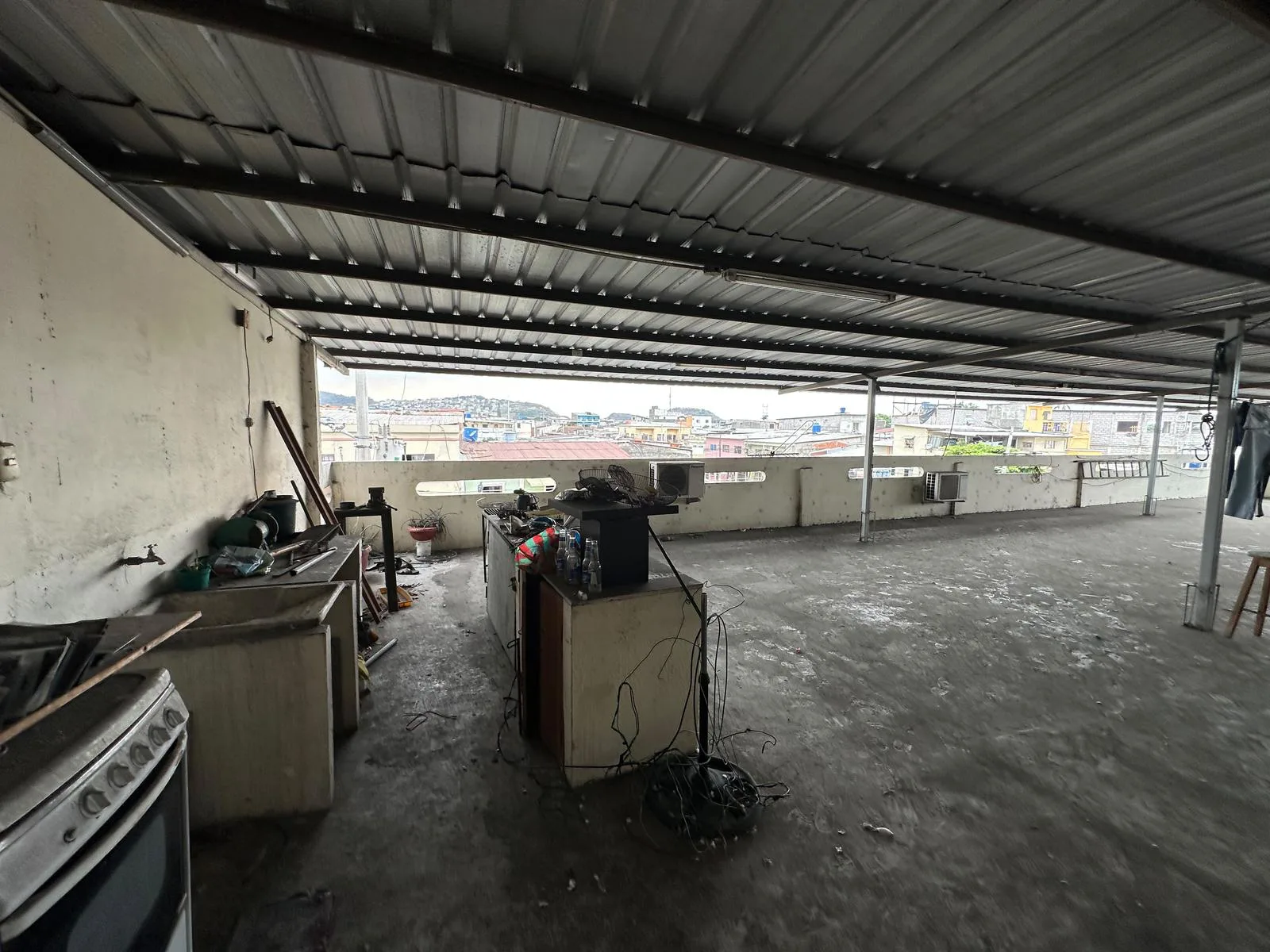 Se vende casa rentera, en sur oeste de Guayaquil CinB