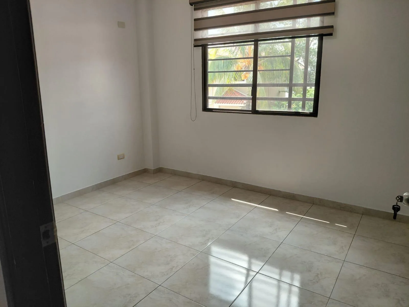 Casa en alquiler Urbanización El Condado de Vicolinci XimO