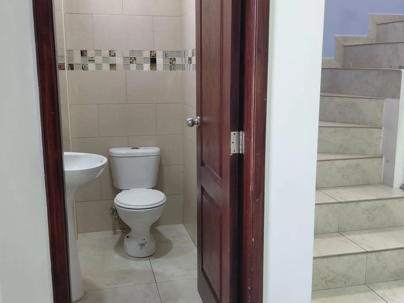 Casa en alquiler Urbanización El Condado de Vicolinci XimO