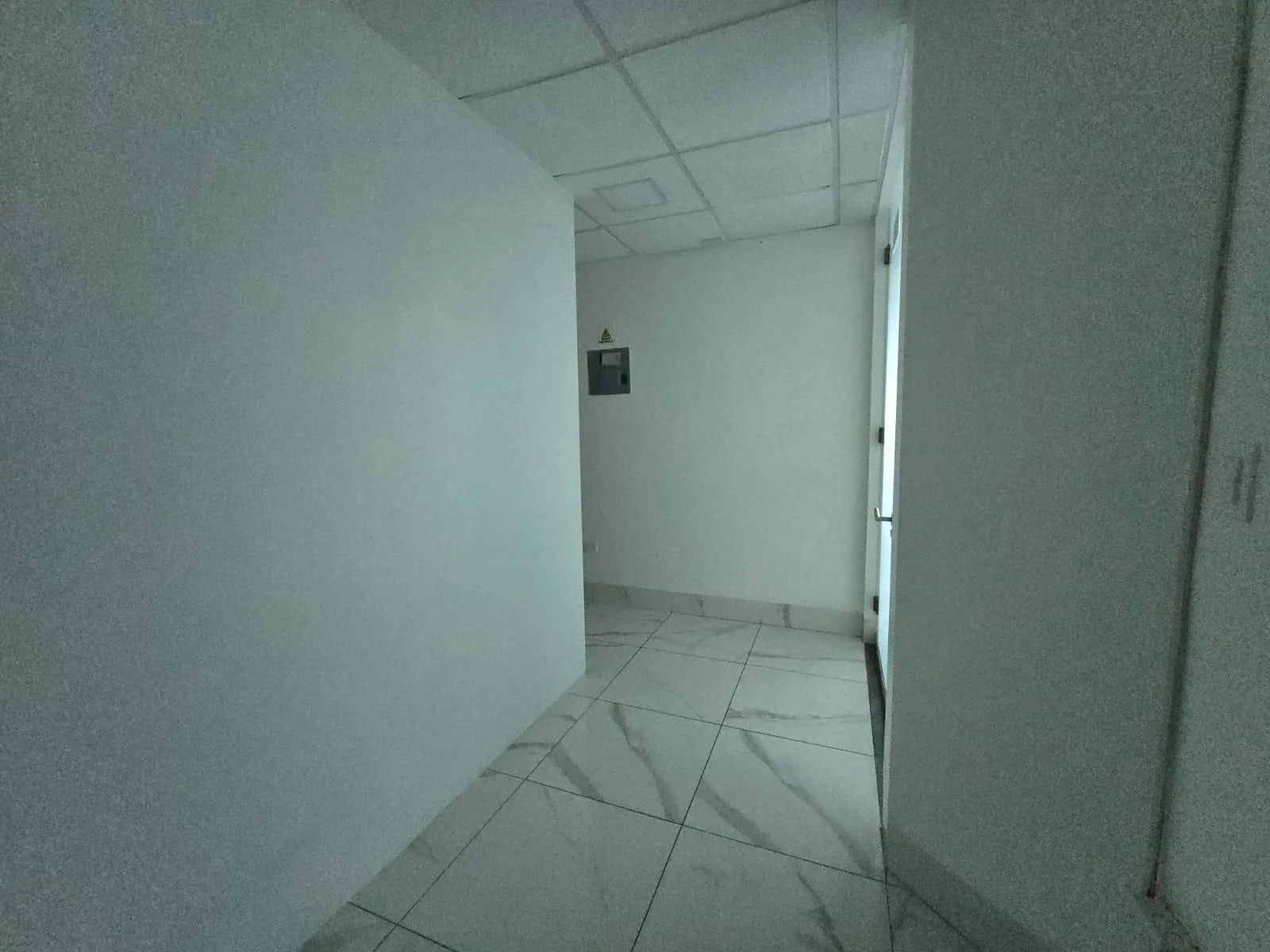 Oficina en Alquiler, Edificio Solaris, Mall Del Sol, AnaA