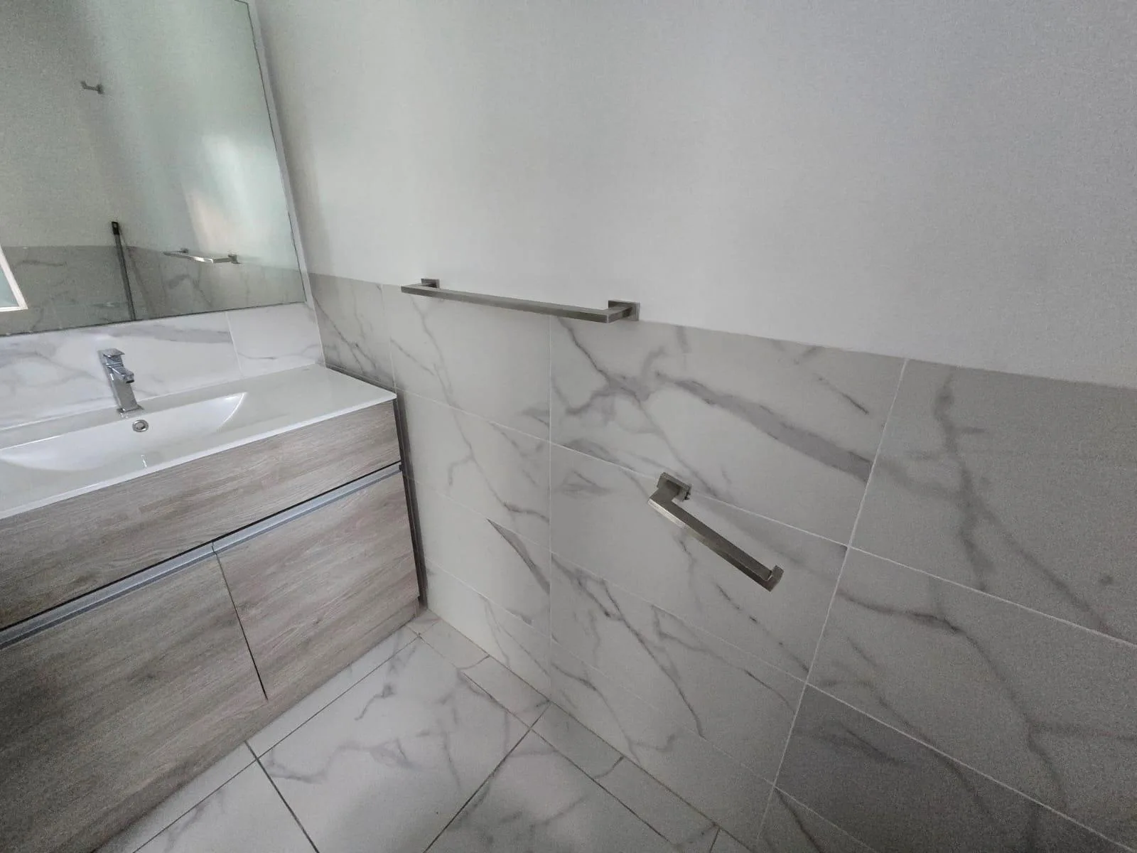 Oficina en Alquiler, Edificio Solaris, Mall Del Sol, AnaA