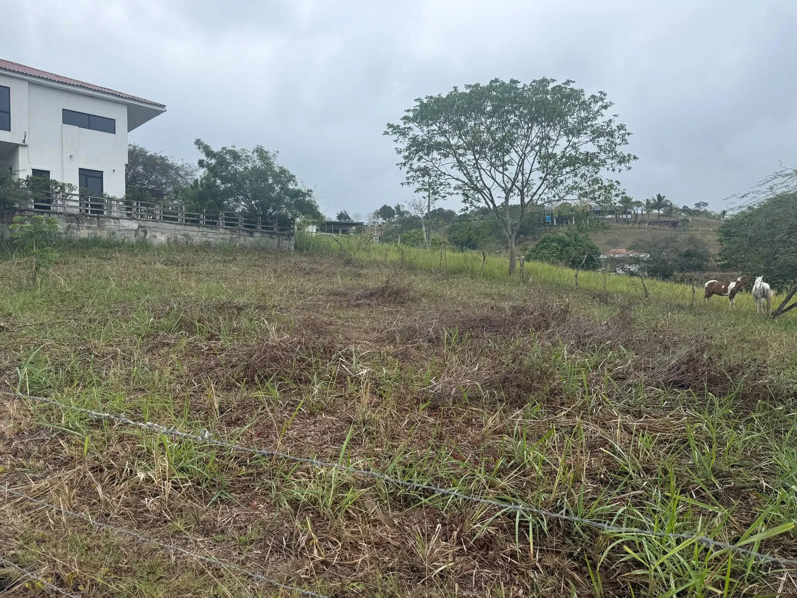 Se vende terreno en Urbanización Altos de Olón JosS