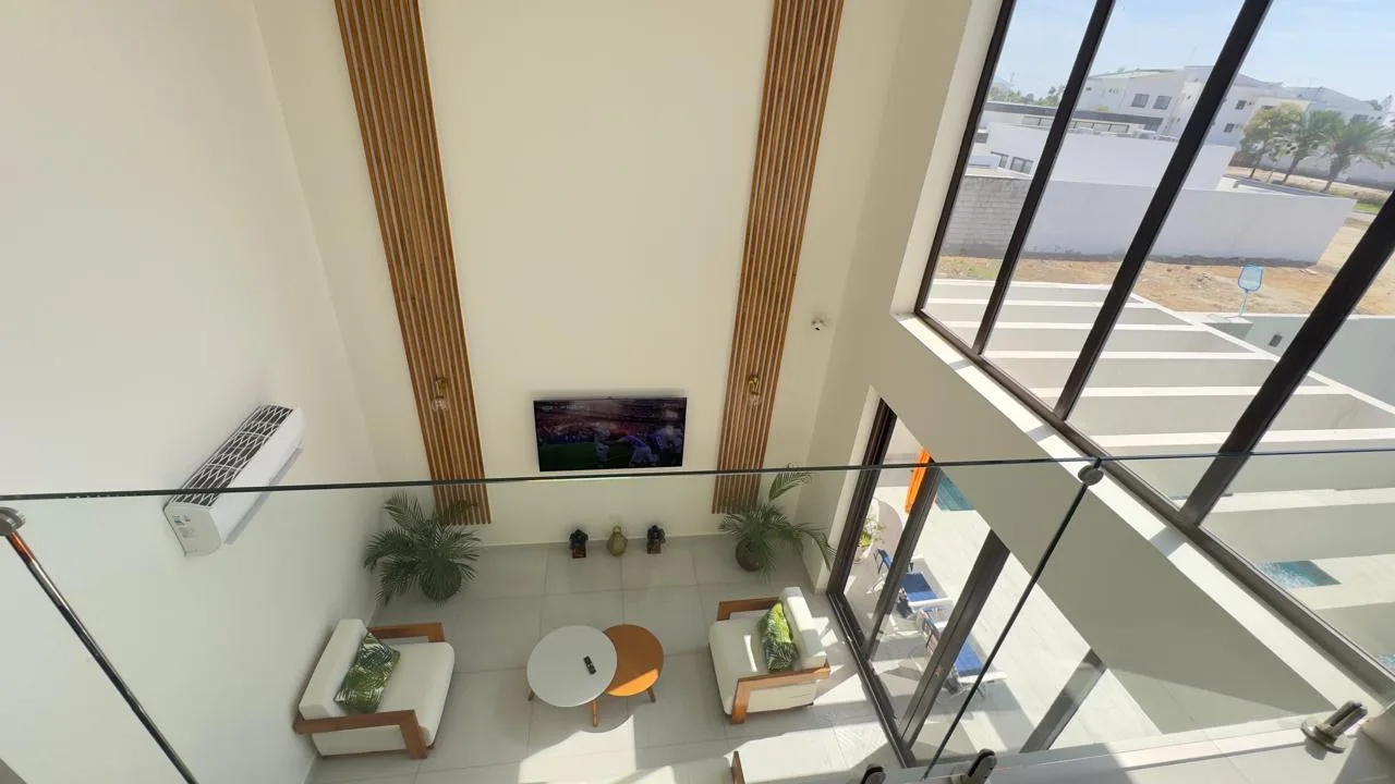 Se vende casa en Urbanización Marenostra, Prov Santa Elena JosS