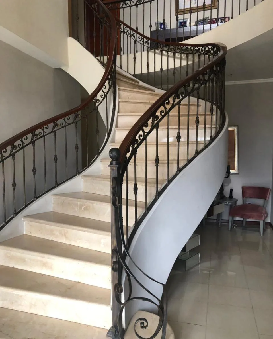 Venta de Casa en Urbanizacion Puerto Azul, Guayaquil, VanC