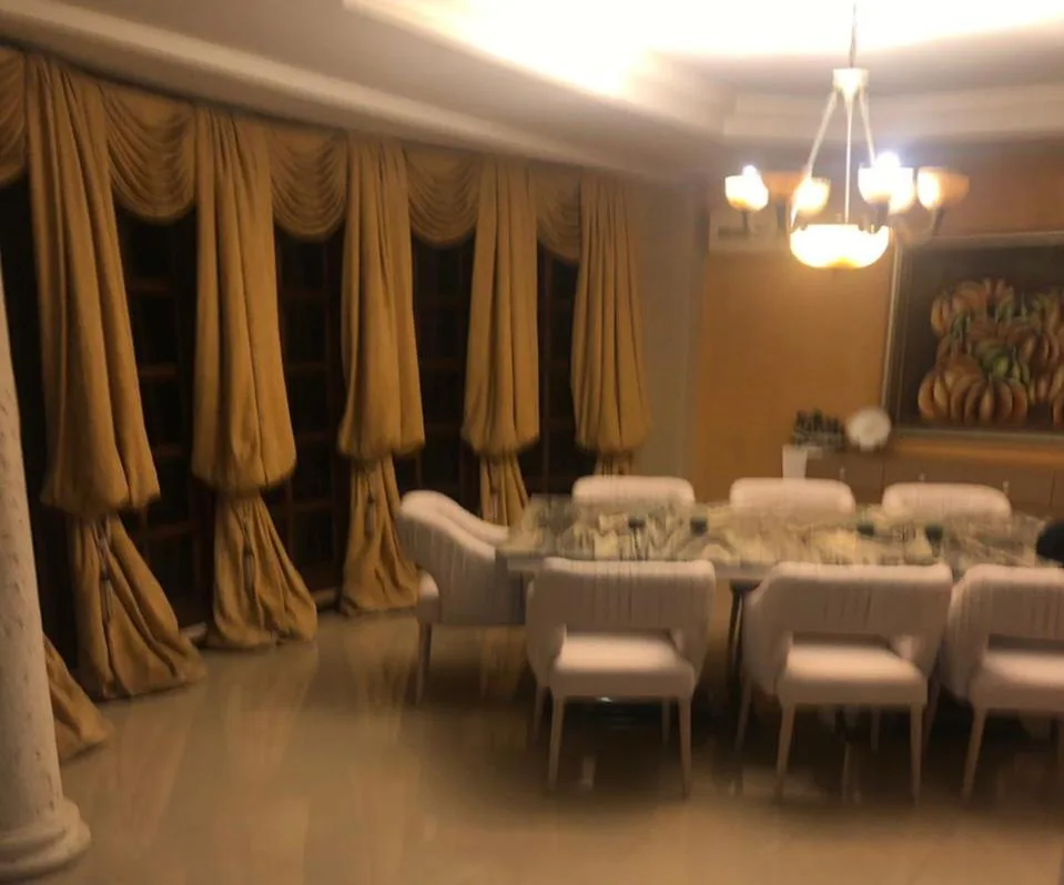 Venta de Casa en Urbanizacion Puerto Azul, Guayaquil, VanC