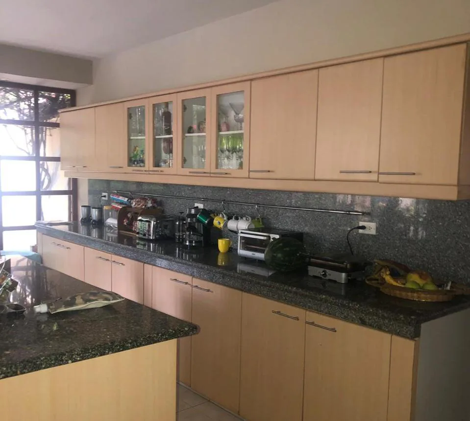 Venta de Casa en Urbanizacion Puerto Azul, Guayaquil, VanC