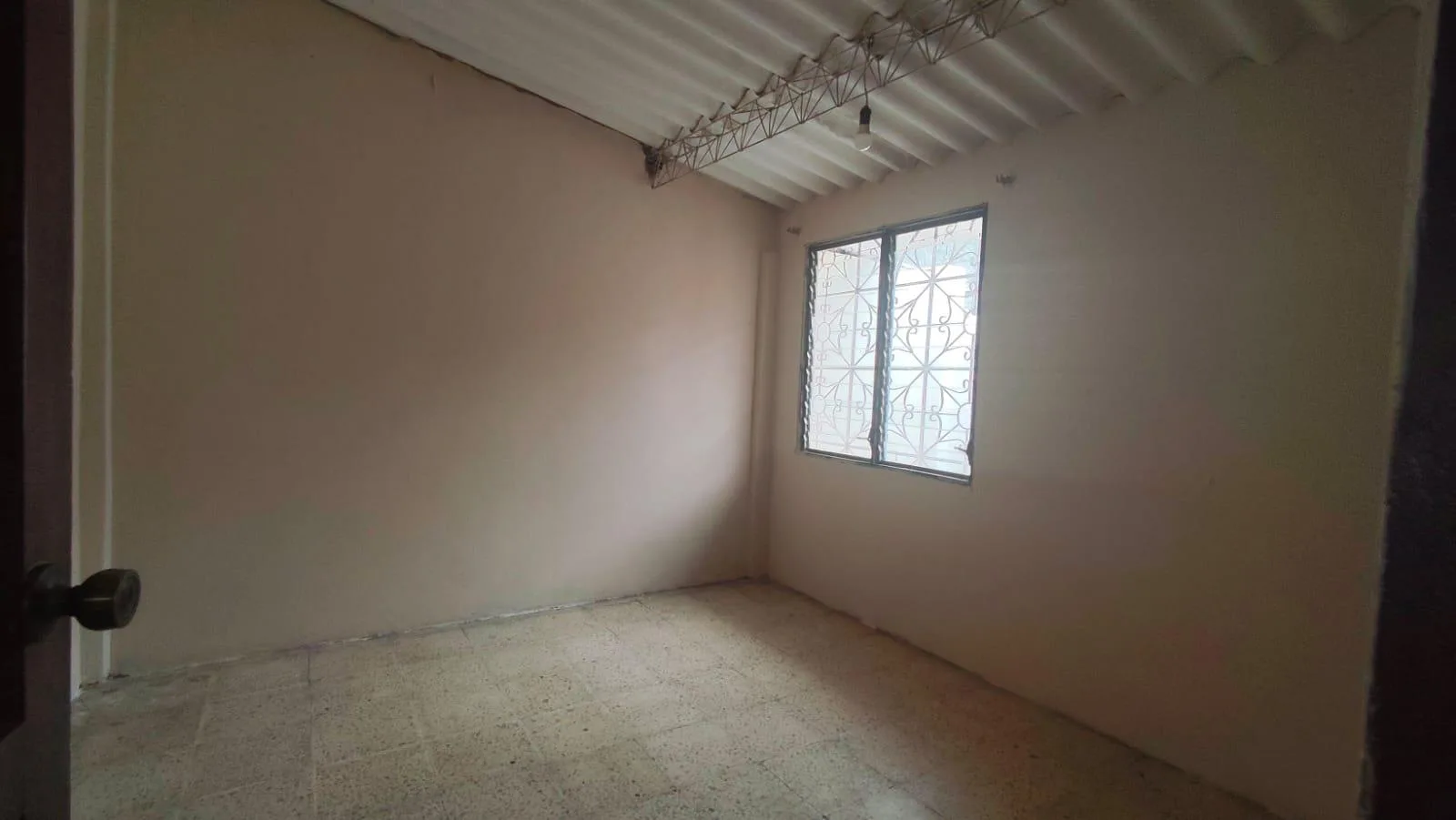 Casa en Venta, Sauces 5, Norte de Guayaquil, IriR
