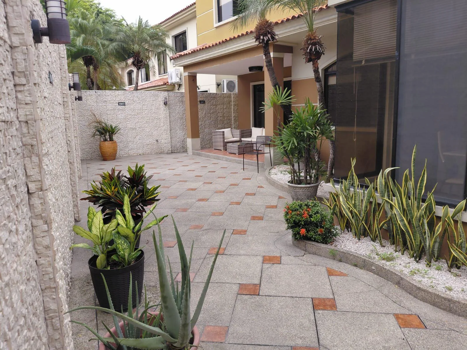 Casa en Alquiler Urbanización Plaza Real XimO