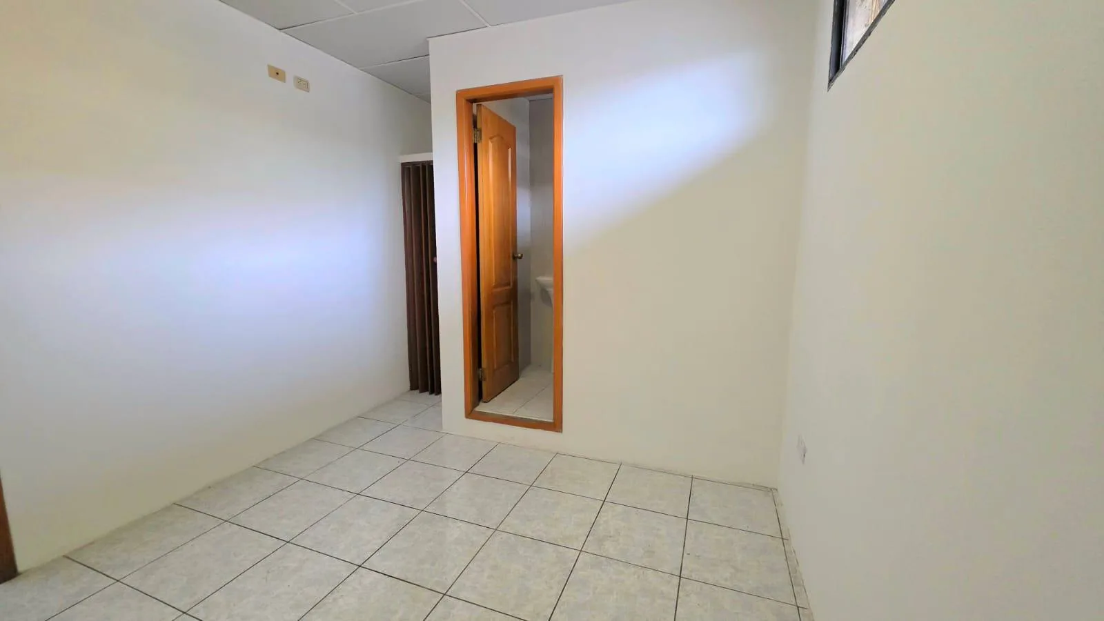 Se Vende Casa Rentera en Los Vergeles, AnaA