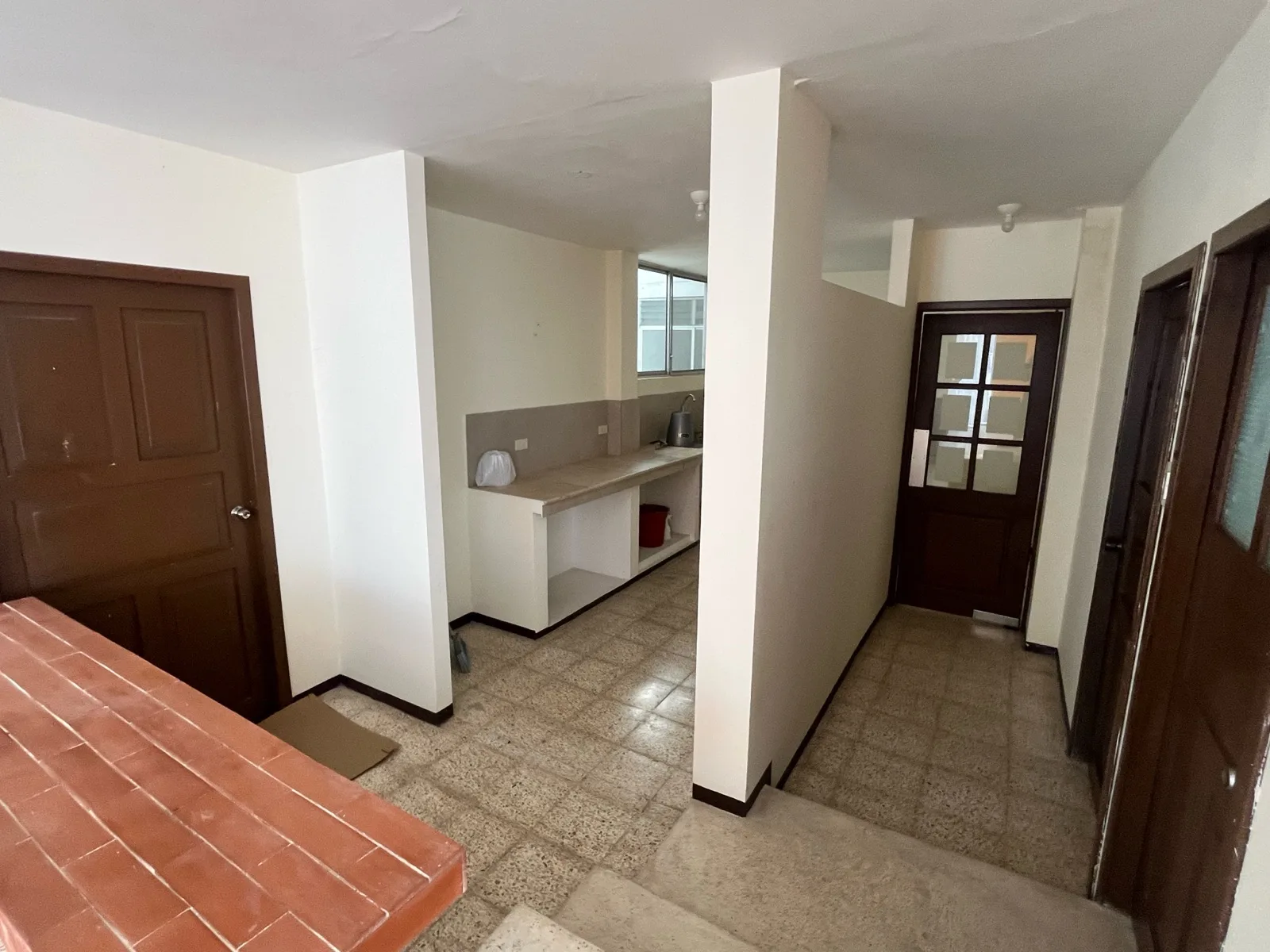 Alquiler departamento La Libertad frente al parque VanRo