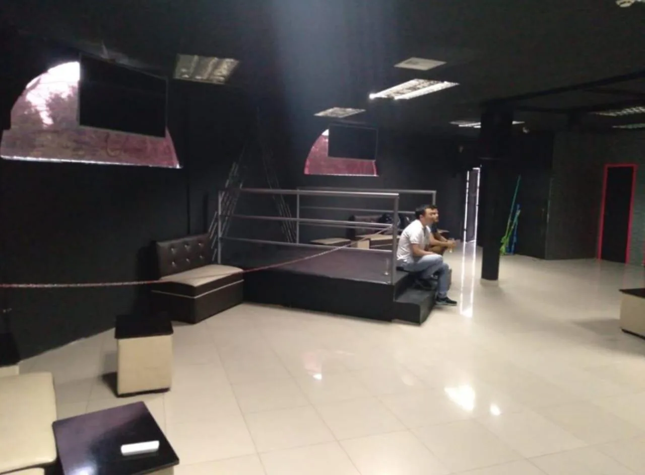 Alquiler de Local Comercial PA en Aventura Plaza, Urdesa, VanC