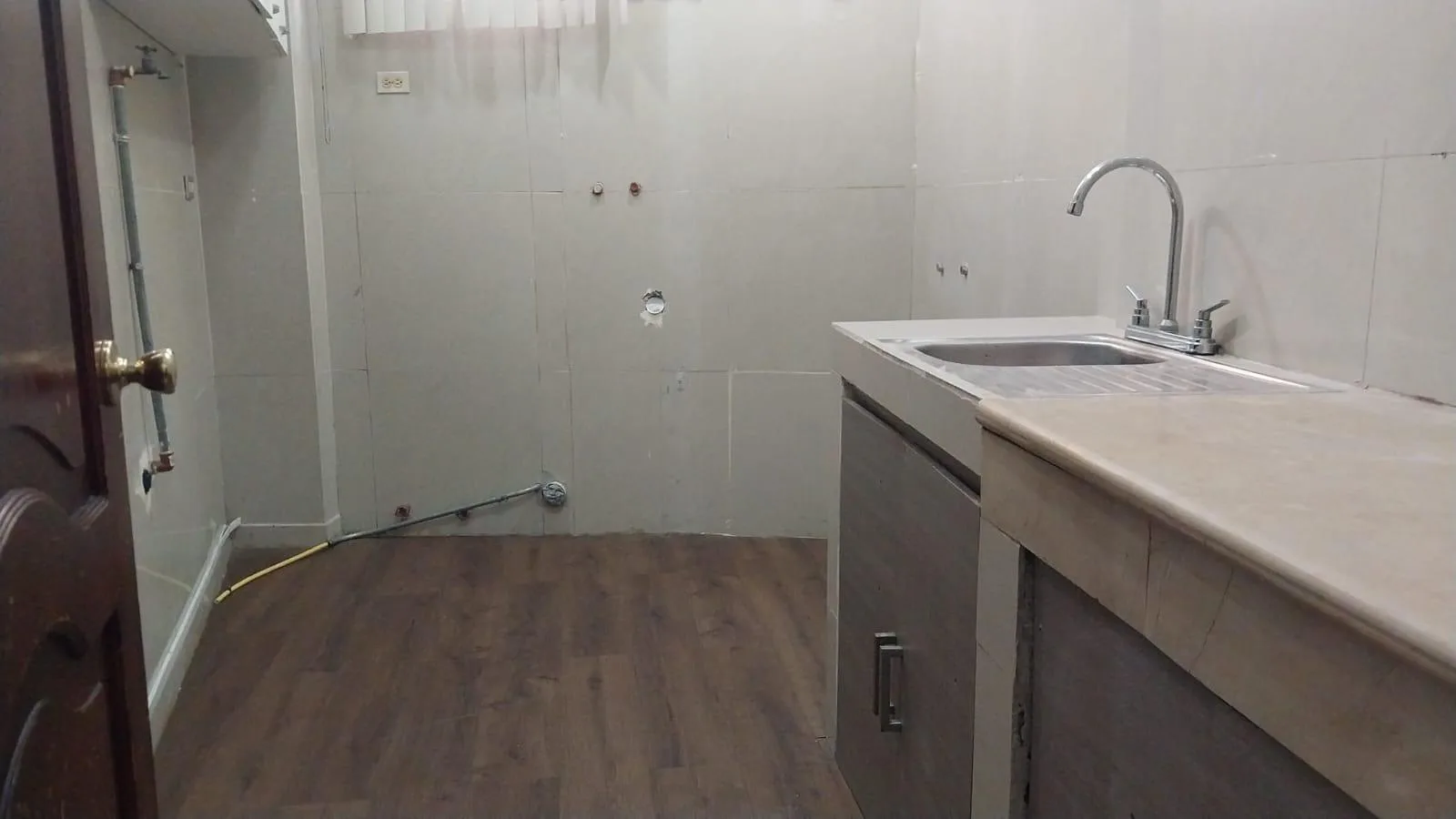 Suite en Alquiler, Los Ceibos, Guayaquil, RobA