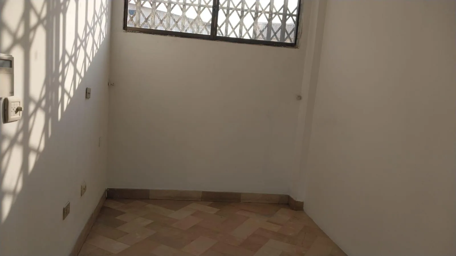 Suite en Alquiler, Los Ceibos, Guayaquil, RobA