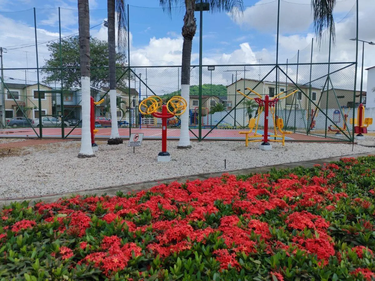 Venta de casa en urbanizacion la joya etapa perla NatM
