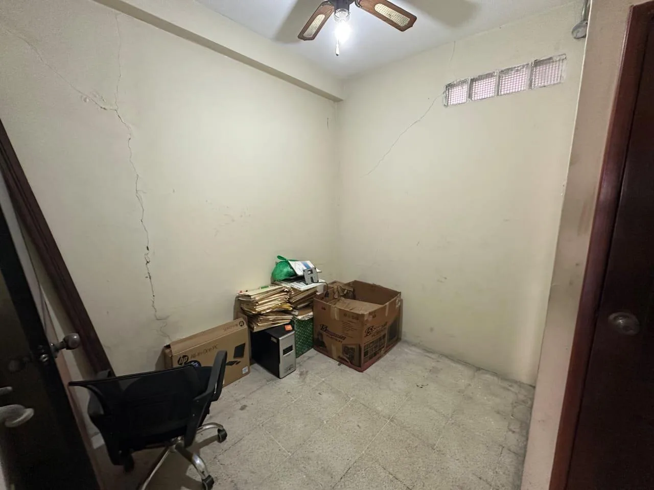 Oficina en venta en Manuel Galecio, Centro de Guayaquil, CyP