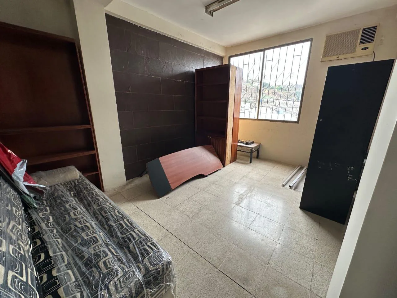 Oficina en alquiler Manuel Galecio, Centro de Guayaquil, CyP