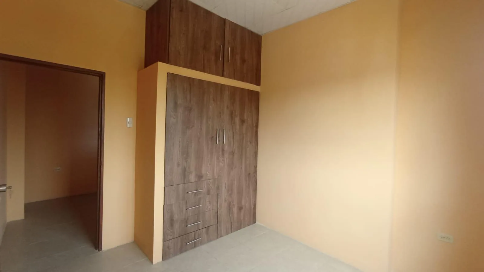 CASA EN VENTA MUCHO LOTE 1 BelF