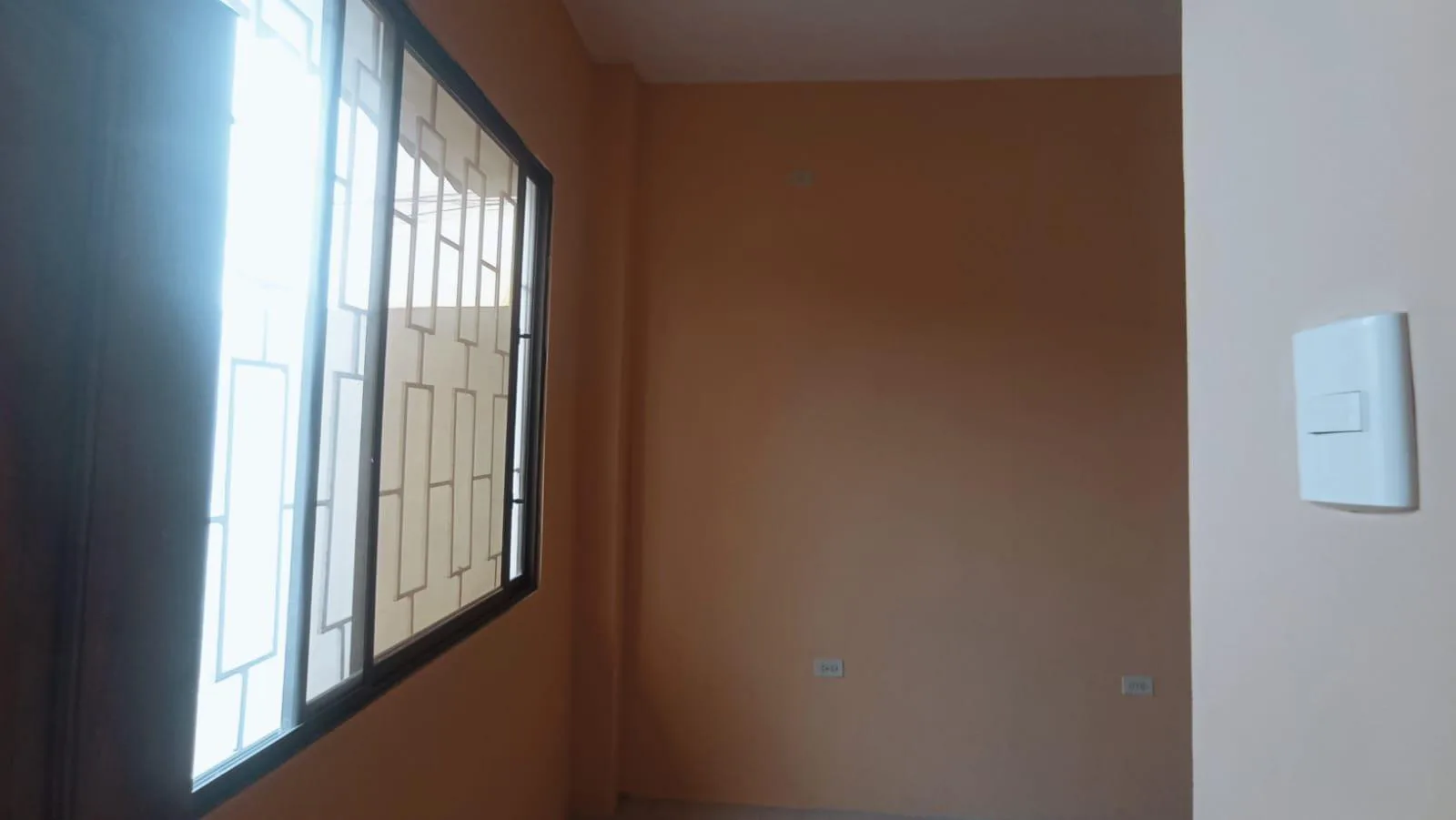 CASA EN VENTA MUCHO LOTE 1 BelF