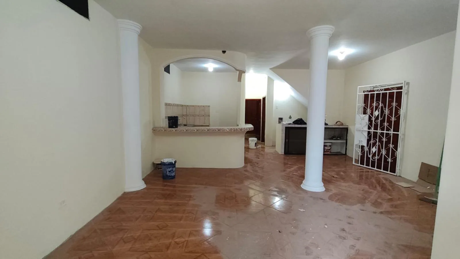 Departamento en alquiler en Sur de Guayaquil RonR