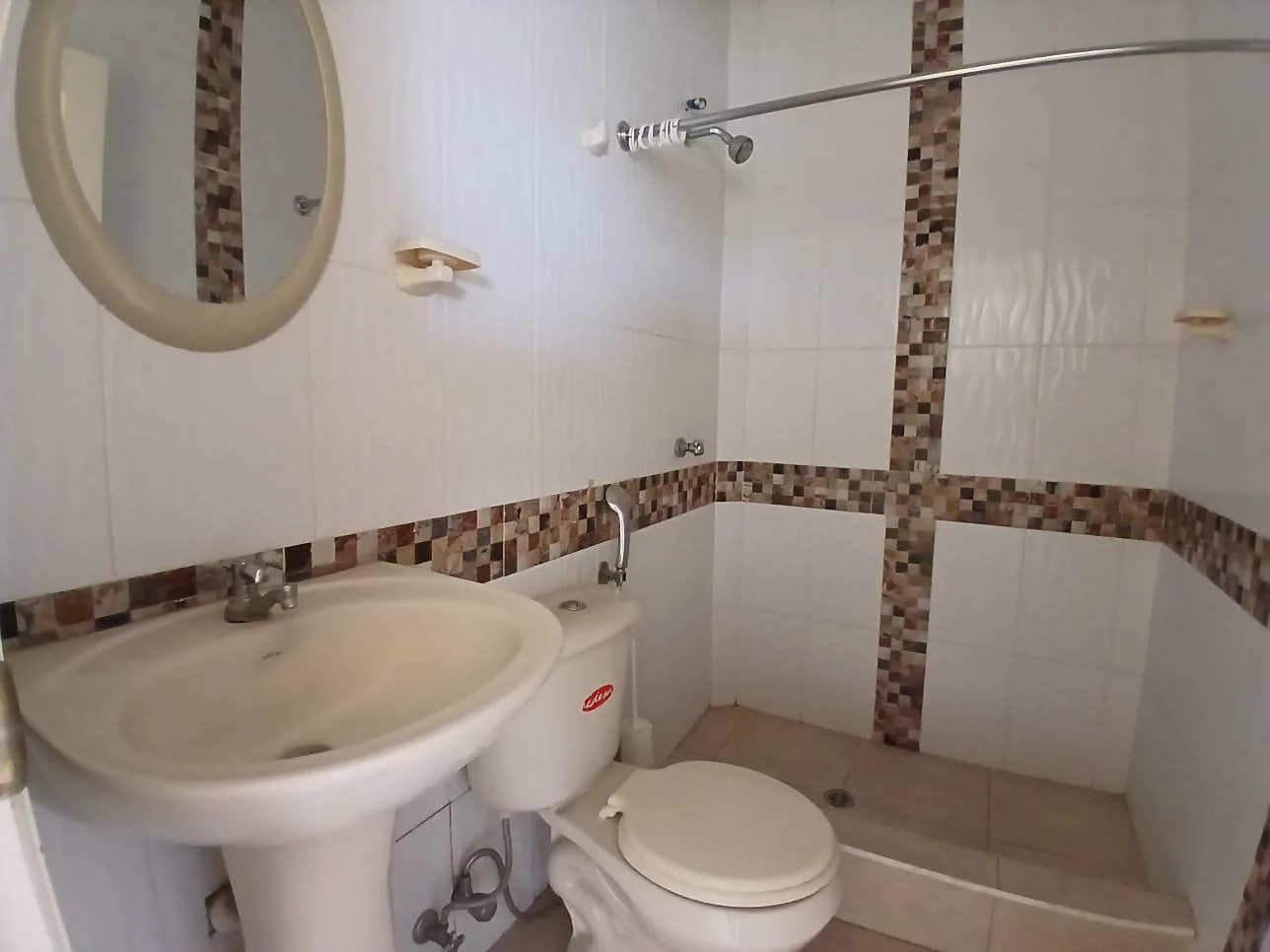 Casa en Venta en Duran – Panorama AngR