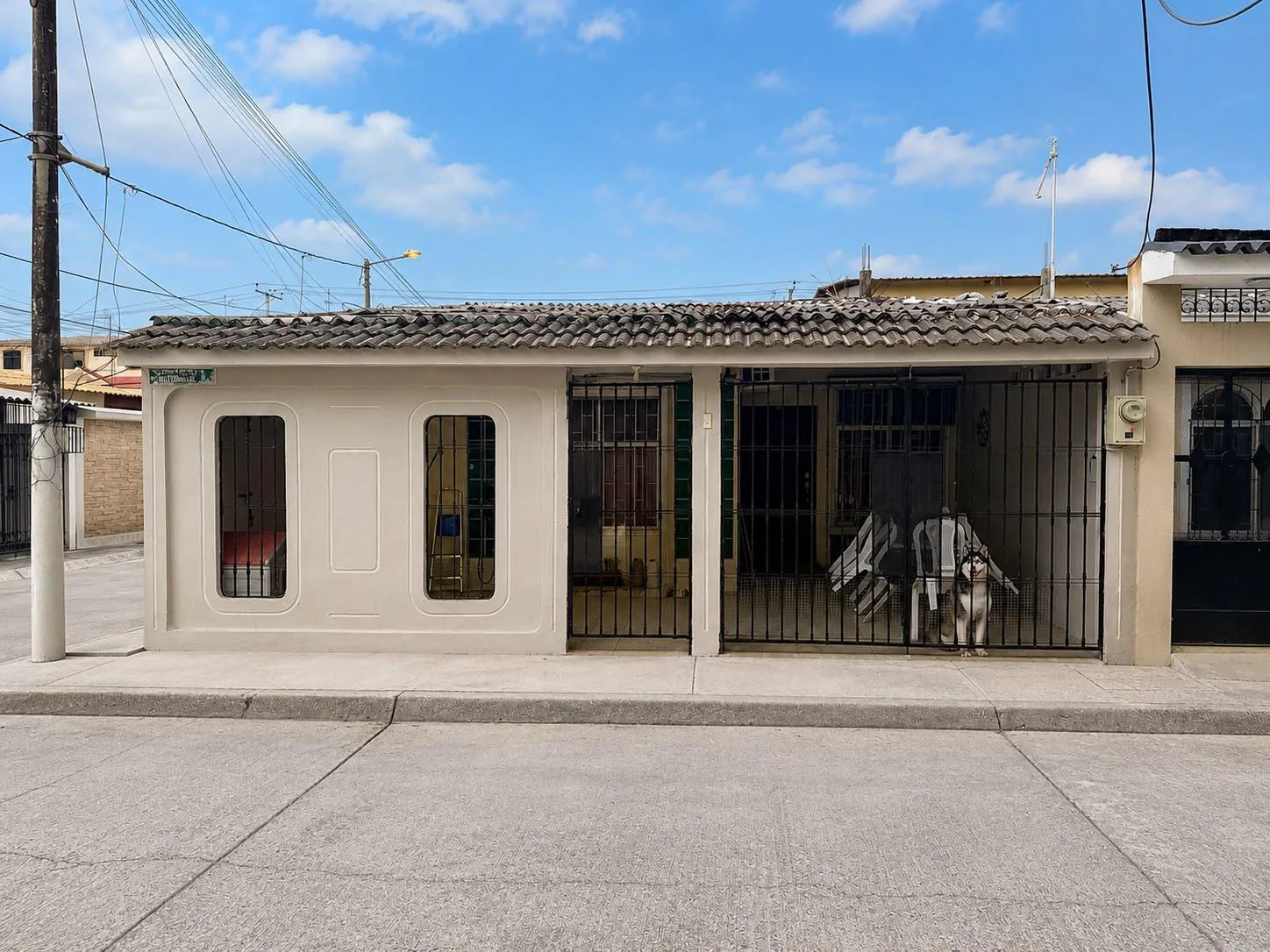 Se vende casa de una planta en Cdla Guayacanes JosS