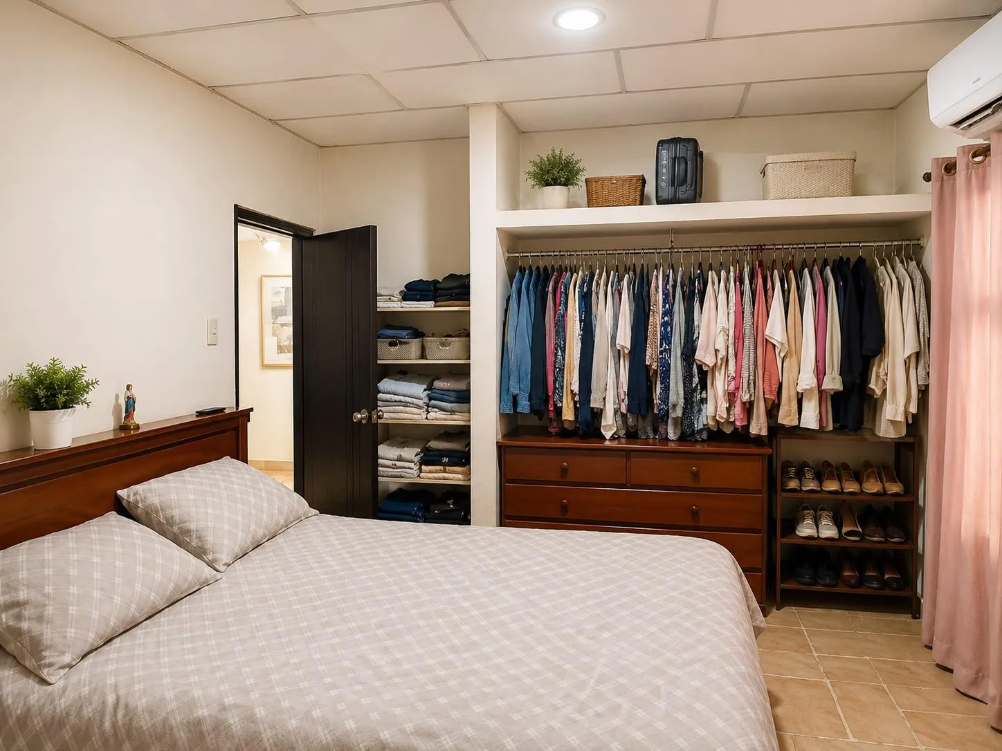 Se vende casa de una planta en Cdla Guayacanes JosS