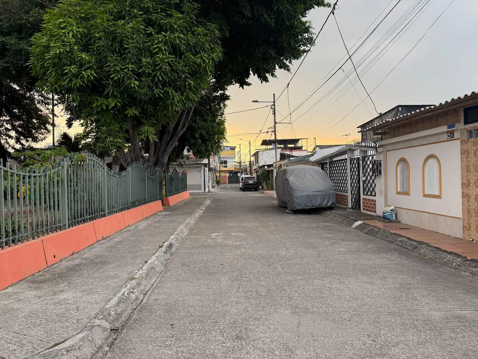 Se vende casa de una planta en Cdla Guayacanes JosS