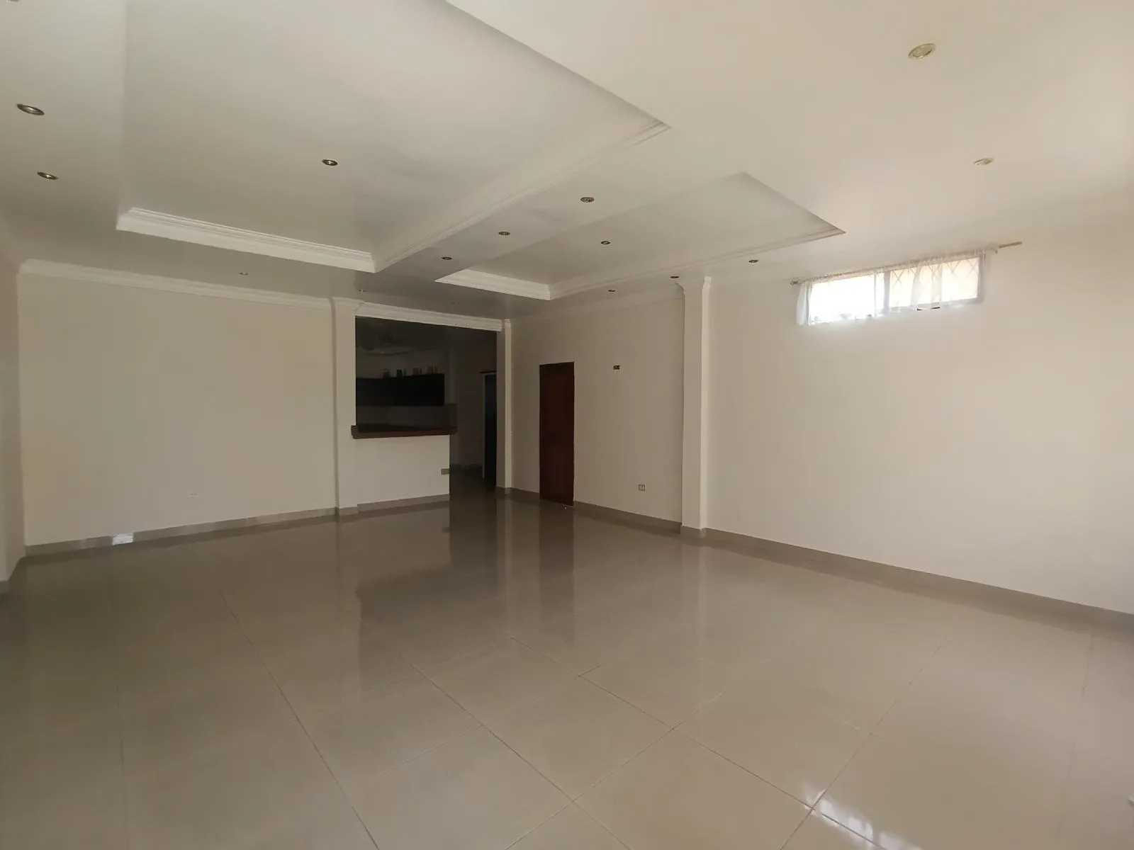 Venta de Casa en Samanes 7 GabR