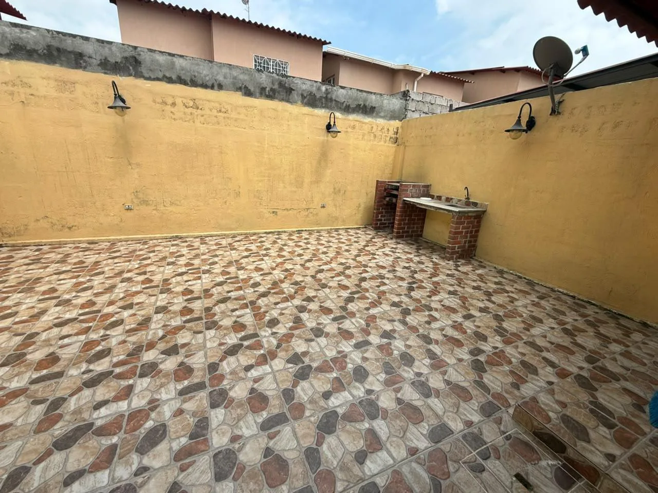 Casa en Alquiler Urb Duran City, Etapa Bromelia, BarG