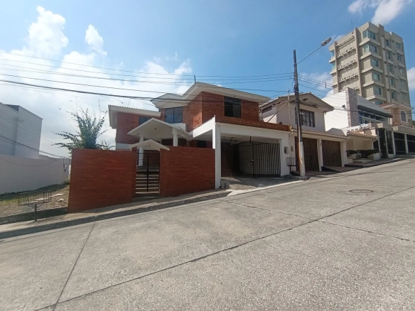 Venta Casa en la Urbanización de los Senderos GabR