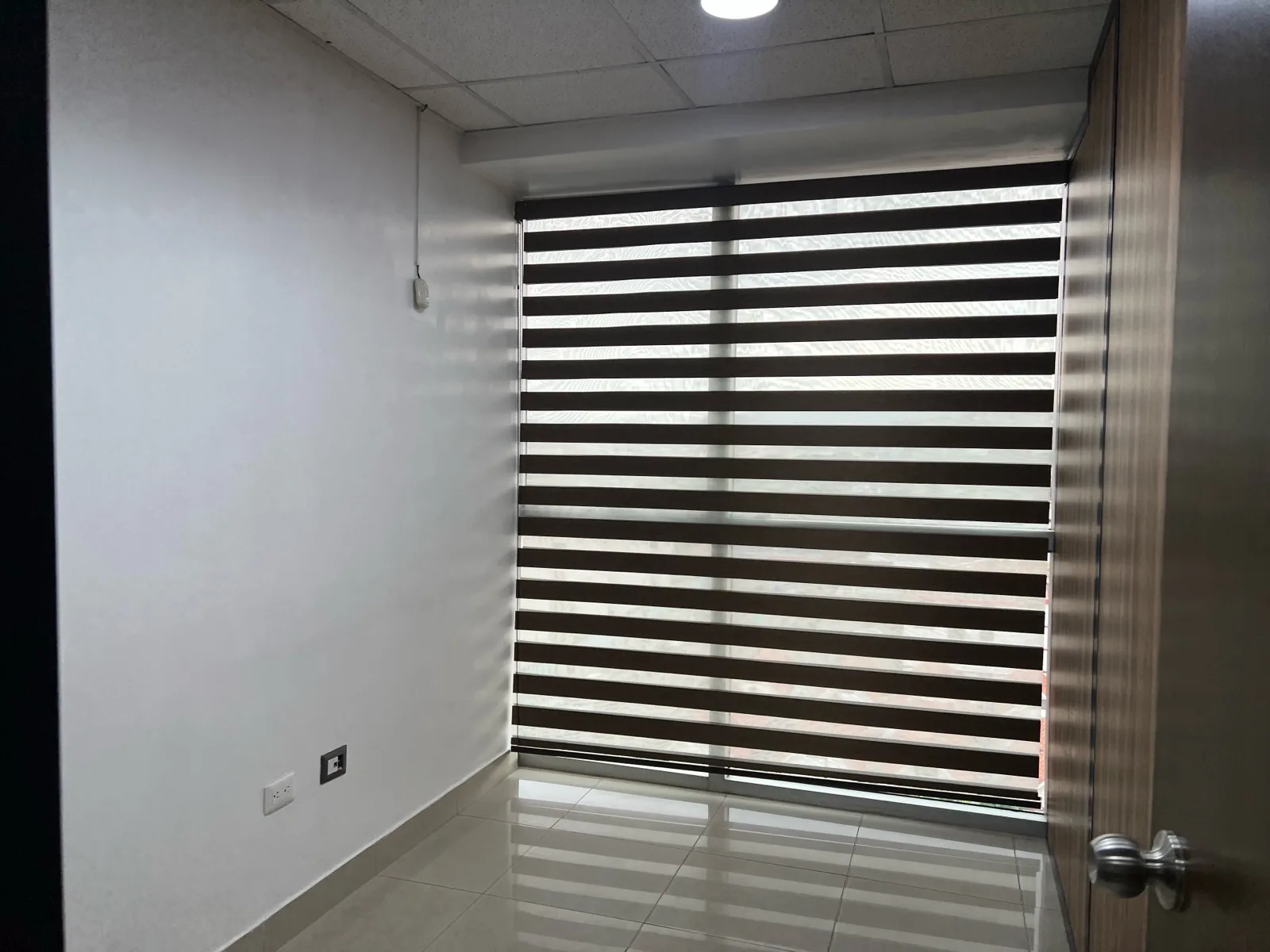 Oficina en Alquiler, Edificio City Office, 8vo Piso, RobA