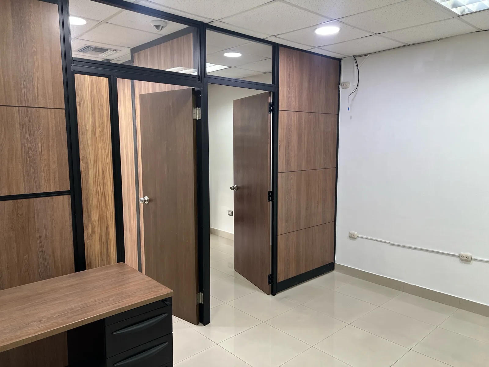 Oficina en Alquiler, Edificio City Office, 8vo Piso, RobA