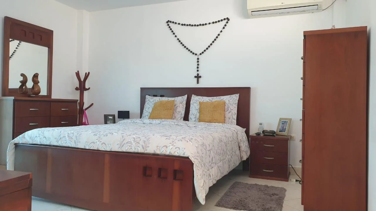 Urbanización Ciudad Punta Carnero – vía Salinas Punta Carnero RonR