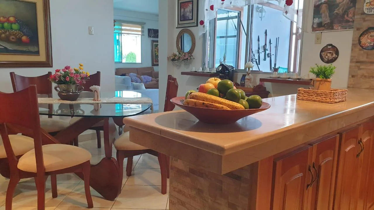 Urbanización Ciudad Punta Carnero – vía Salinas Punta Carnero RonR