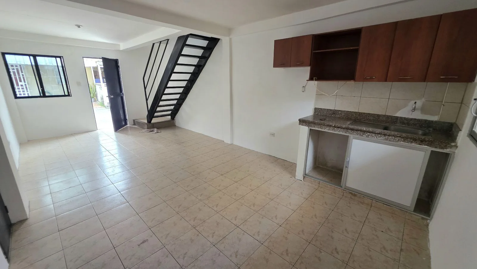 Casa en alquiler Urb. Ciudad Santiago, Km 19.5 de la vía a Daule, GenF