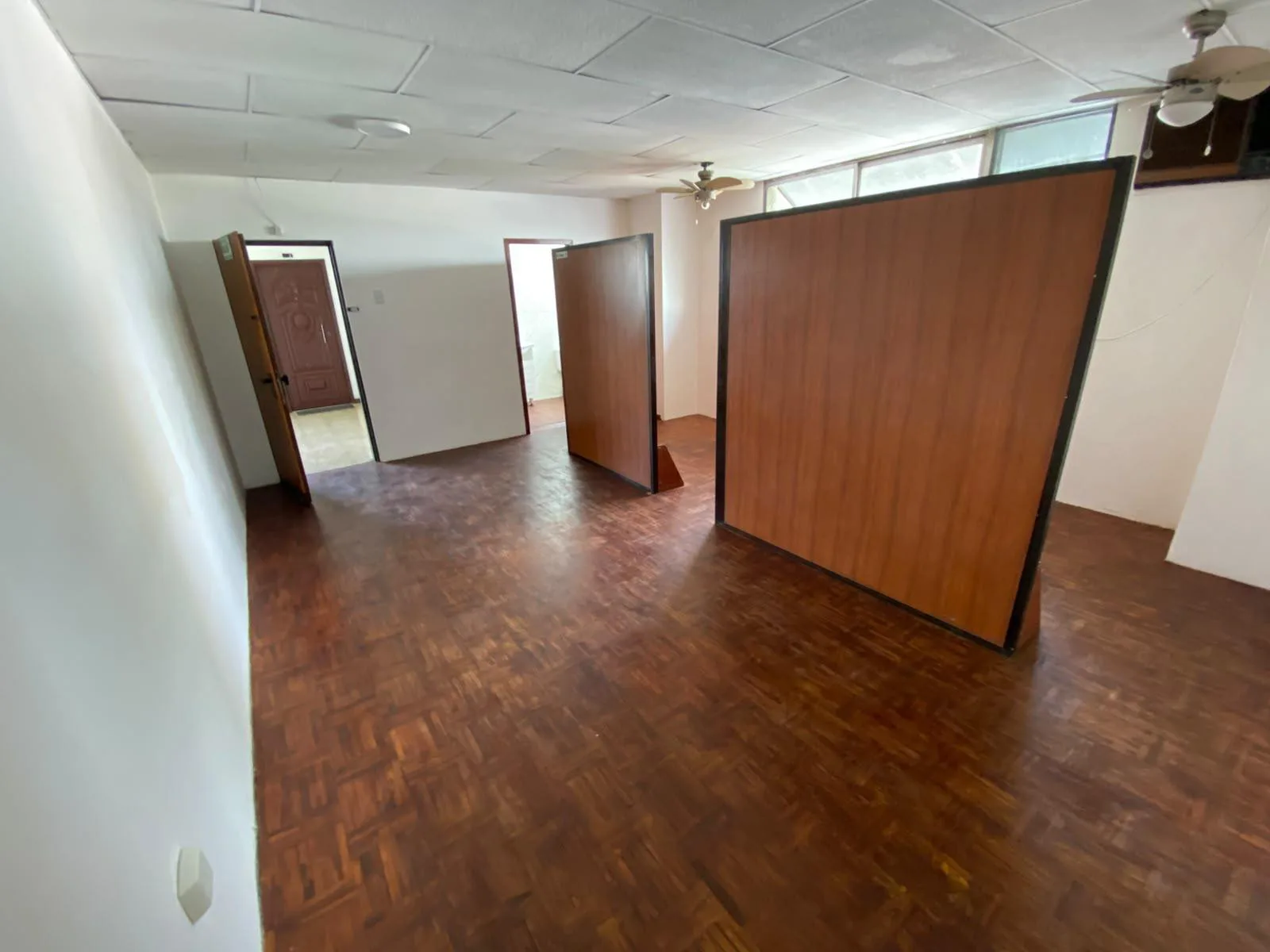 Oficina en Alquiler Centro de Guayaquil JulO