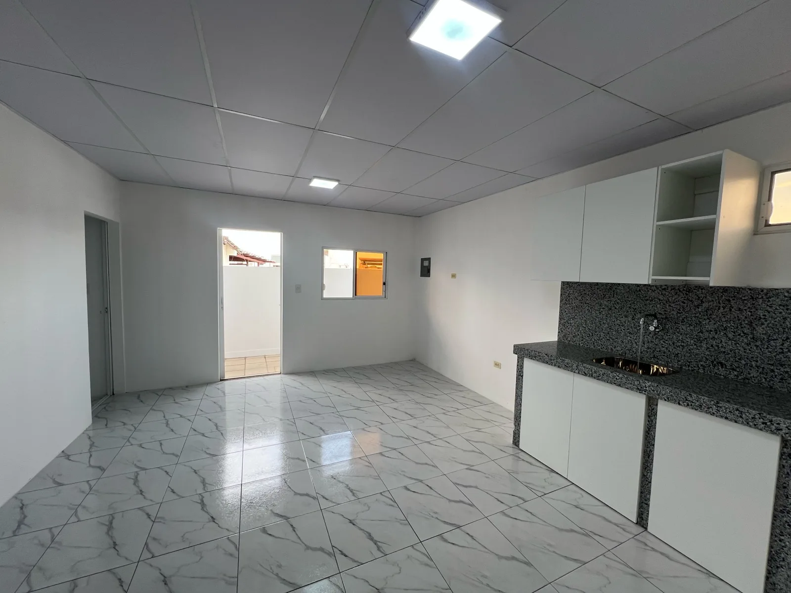 Suite No 6 en Alquiler, Urdenor 1, RobA