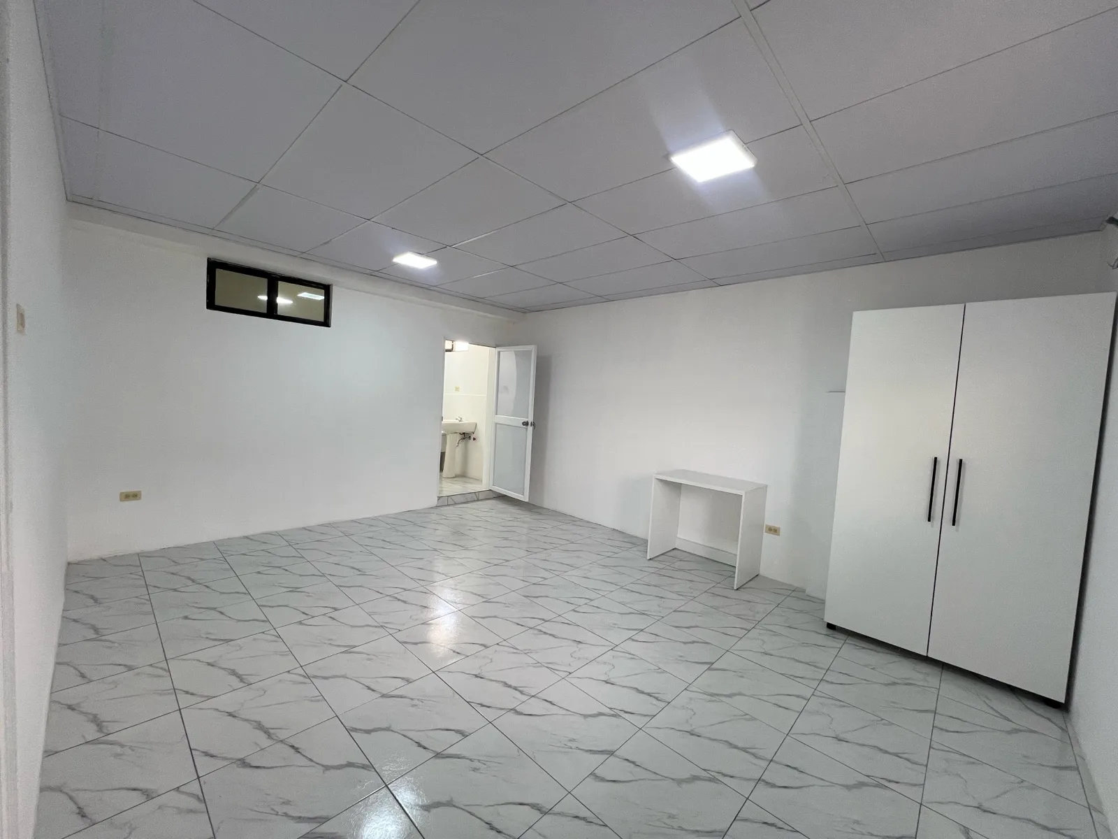 Suite No 6 en Alquiler, Urdenor 1, RobA