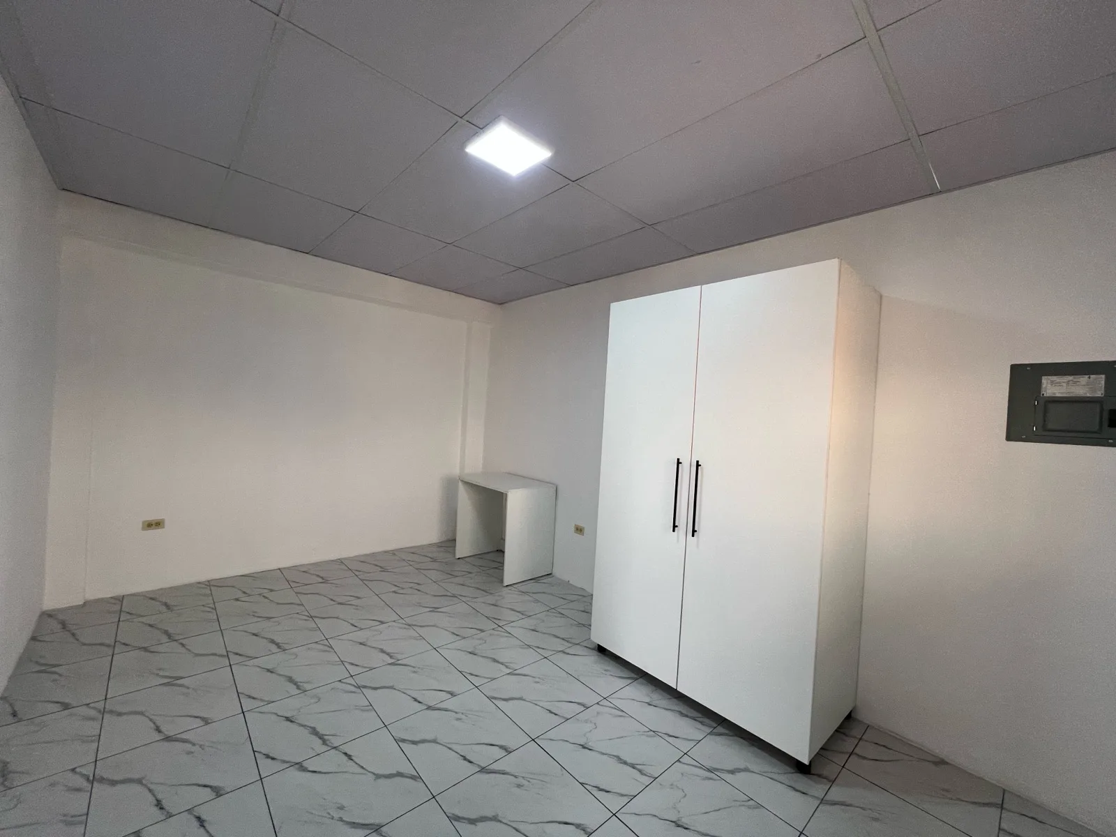Suite No 7 en Alquiler, Urdenor 1, RobA