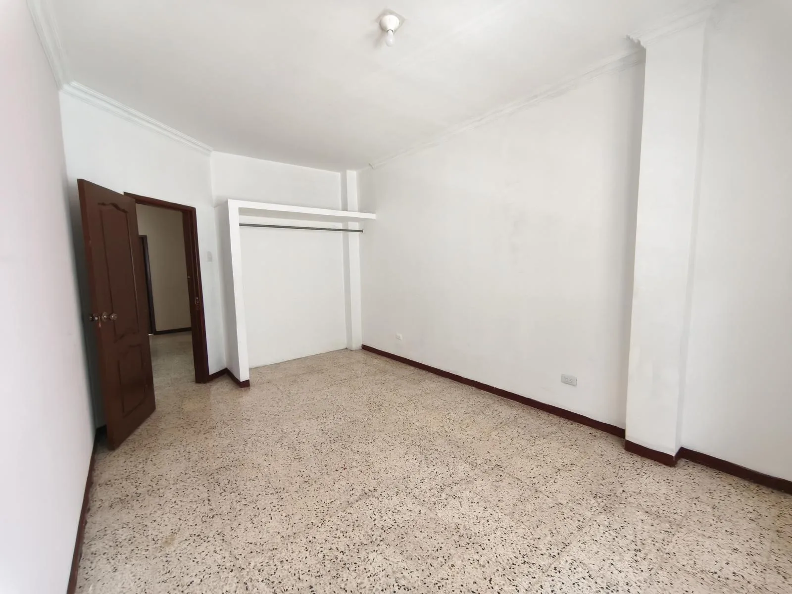 Casa en Alquiler Alborada 13ava etapa WyR