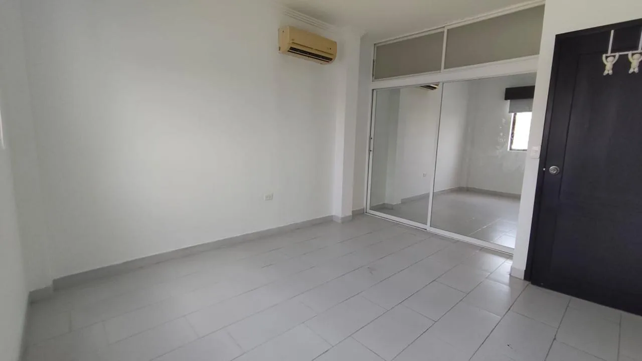 Casa en Alquiler, Urbanizacion Ciudad Celeste Etapa La Estela, IriR