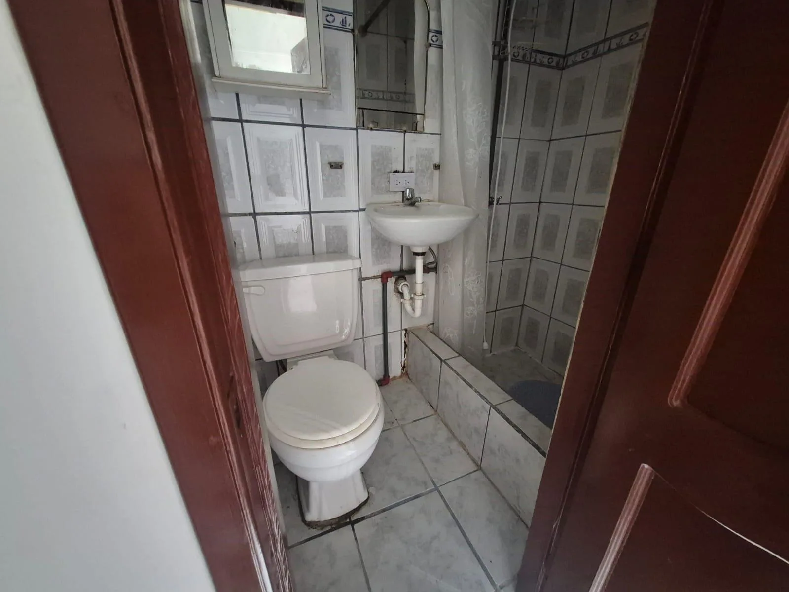 Venta de Suite Piso 6 Edificio El Forum, Centro WyR